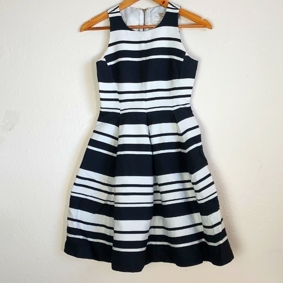 kate spade Dresses & Skirts - Kate Spade Women's Cape Stripe Cocktail Dress Black White Stripe Size 0